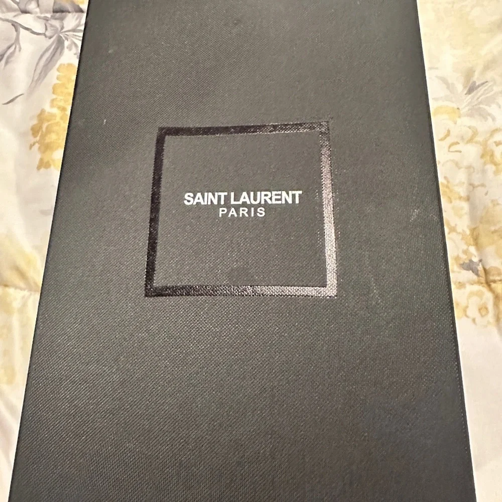 Saint Laurent Black Garment - Picture 6 of 7